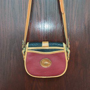VINTAGE DOONEY & BOURKE CROSS-BODY BAG